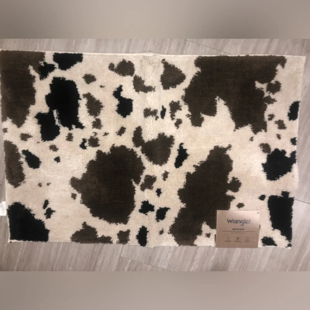🖤 Wrangler Brown , Cream and Black Cowhide-Pattern bath rug